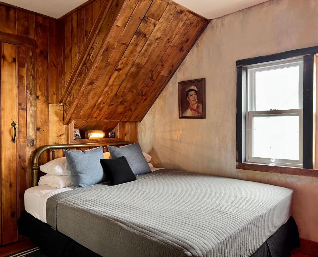 Crew'S Quarters Boarding House - Caters To Men Hotel Provincetown Luaran gambar