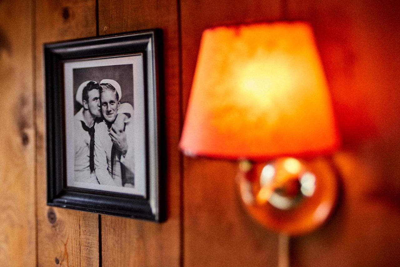Crew'S Quarters Boarding House - Caters To Men Hotel Provincetown Luaran gambar