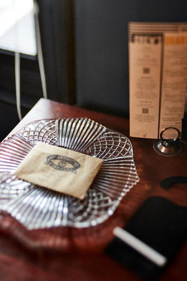 Crew'S Quarters Boarding House - Caters To Men Hotel Provincetown Luaran gambar